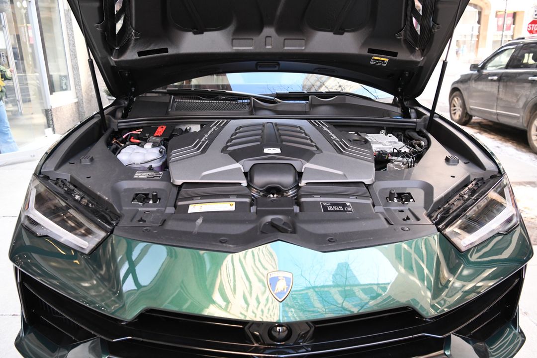 2024 Lamborghini Urus