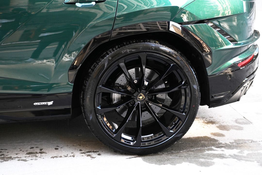 2024 Lamborghini Urus