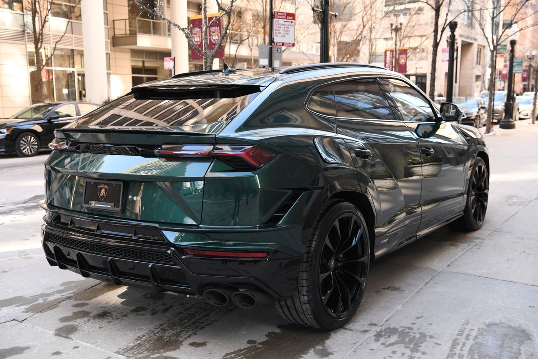 2024 Lamborghini Urus