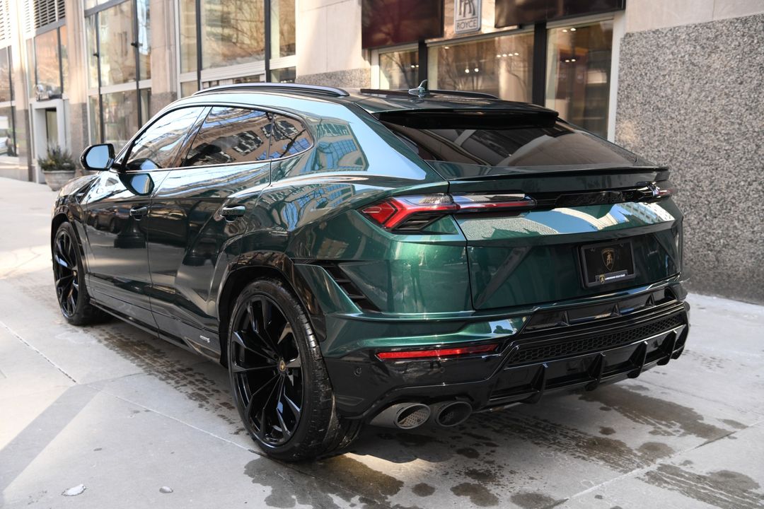 2024 Lamborghini Urus