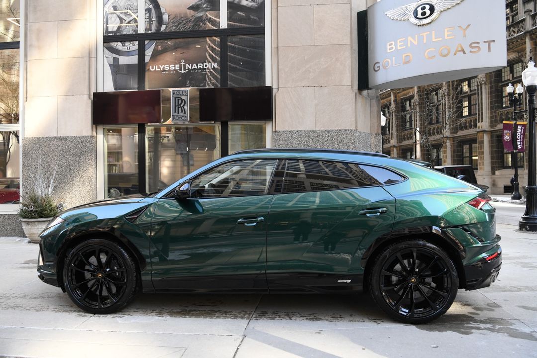 2024 Lamborghini Urus
