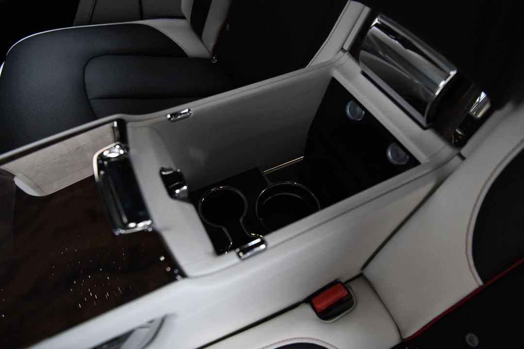 2025 Rolls-Royce Ghost