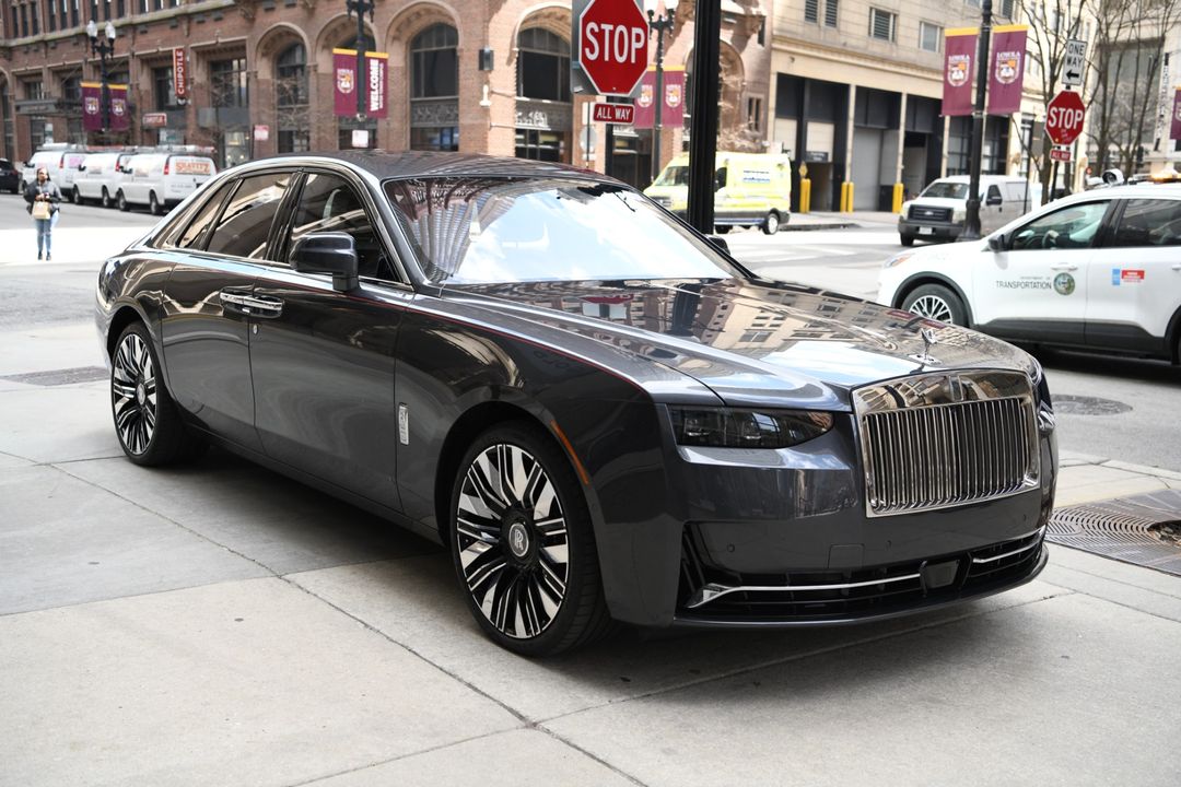 2025 Rolls-Royce Ghost