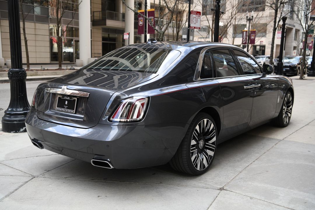 2025 Rolls-Royce Ghost