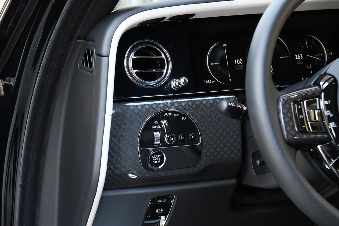 2025 Rolls-Royce Black Badge Cullinan