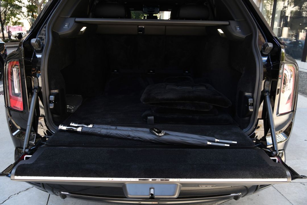 2025 Rolls-Royce Black Badge Cullinan