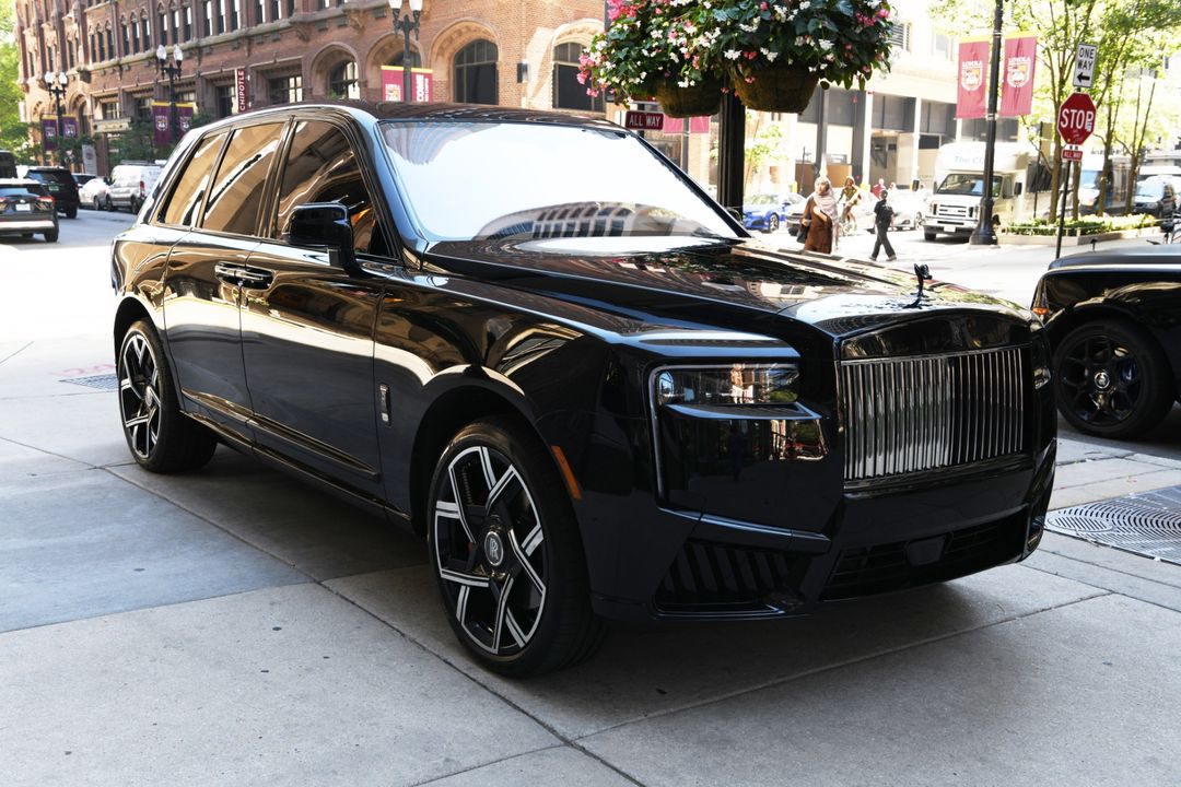 2025 Rolls-Royce Black Badge Cullinan