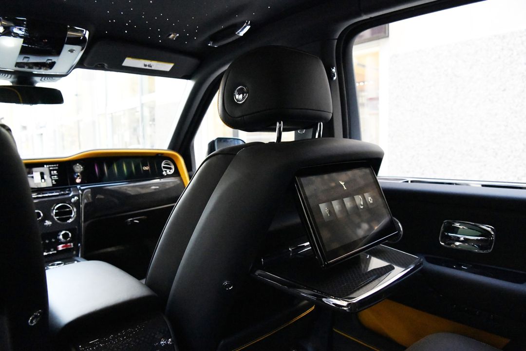 2025 Rolls-Royce Black Badge Cullinan