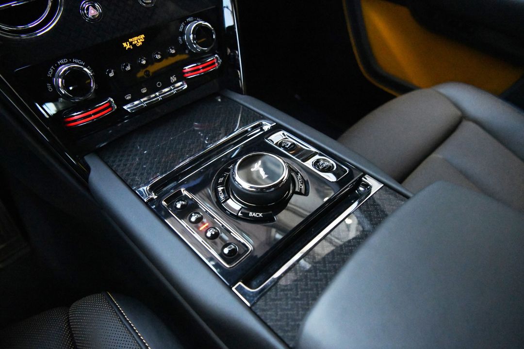 2025 Rolls-Royce Black Badge Cullinan