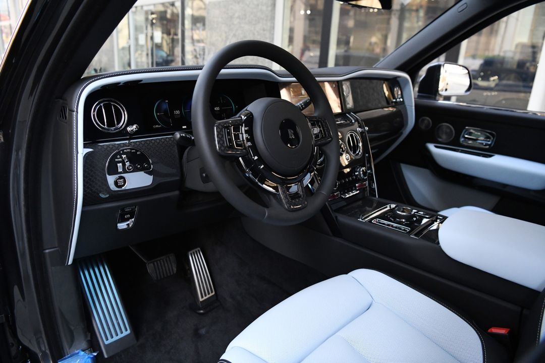 2025 Rolls-Royce Black Badge Cullinan