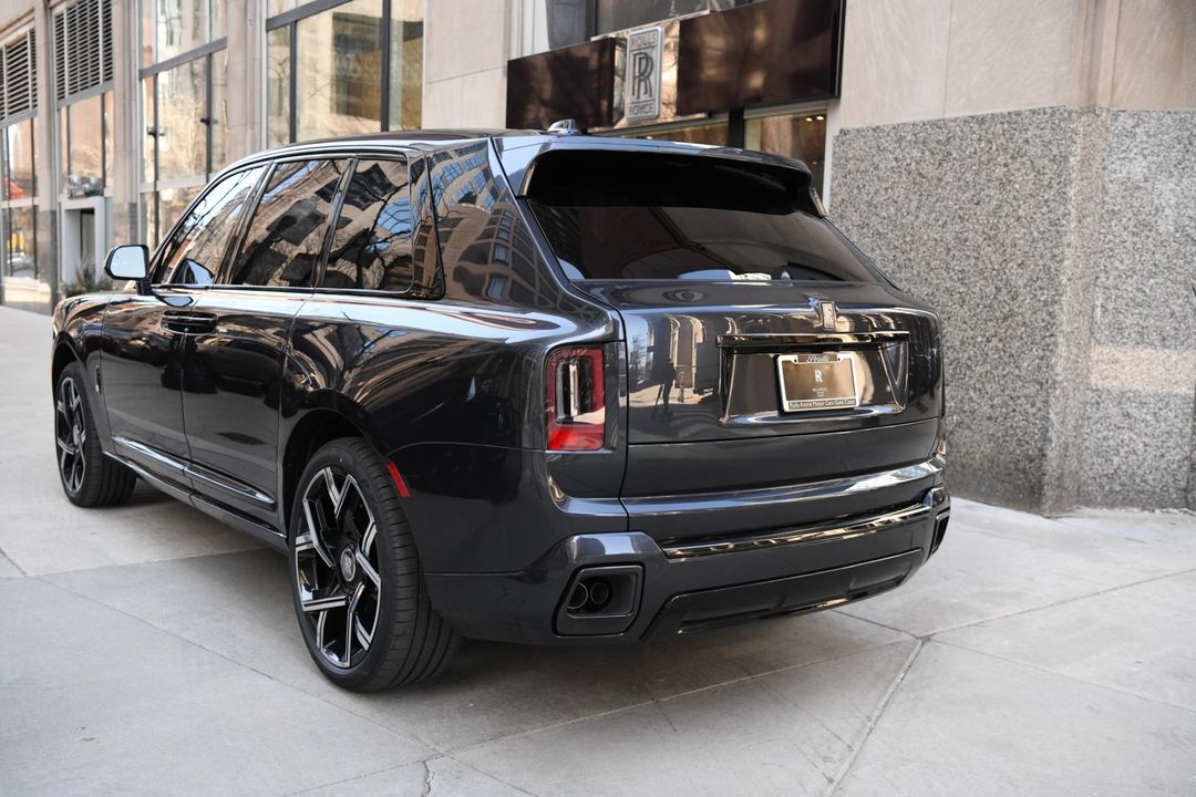2025 Rolls-Royce Black Badge Cullinan