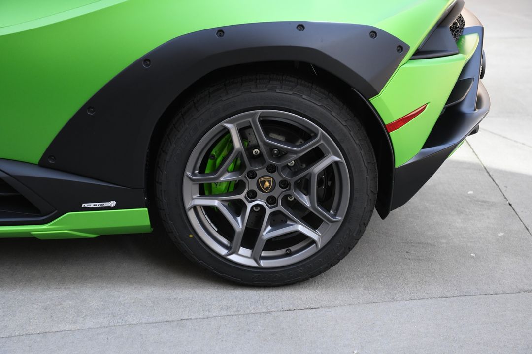 2024 Lamborghini Huracan Sterrato