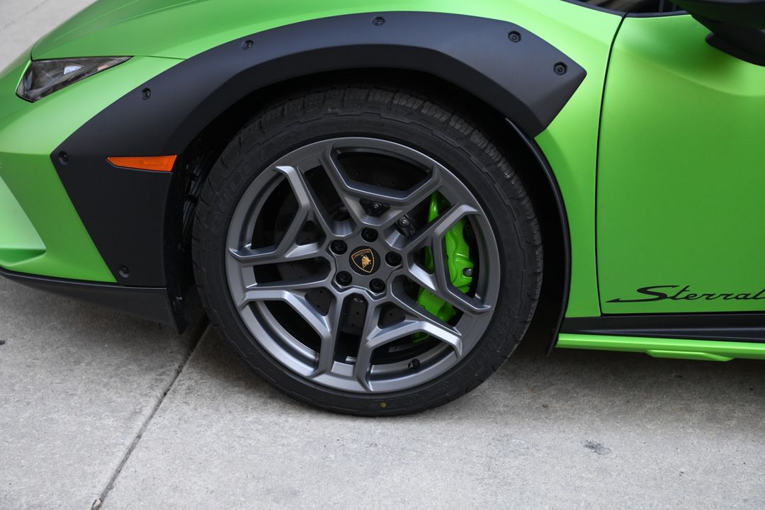 2024 Lamborghini Huracan Sterrato