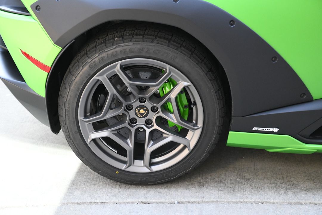 2024 Lamborghini Huracan Sterrato