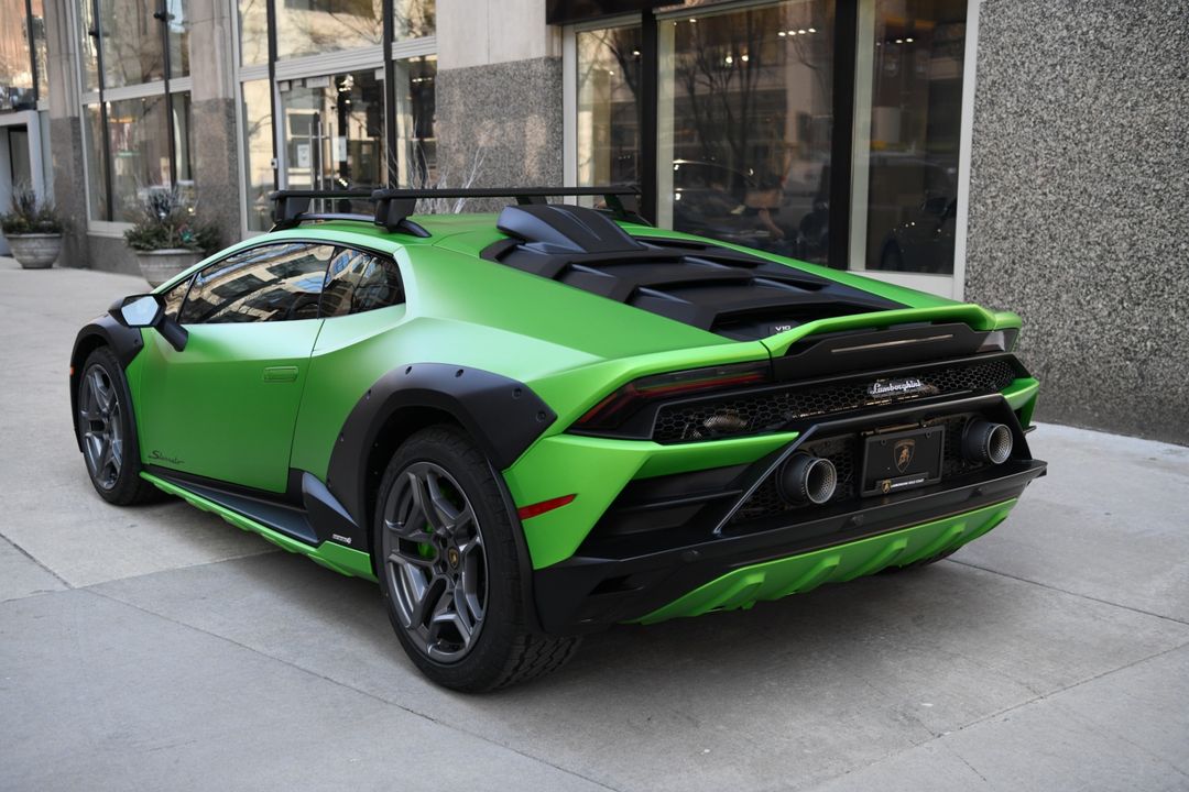 2024 Lamborghini Huracan Sterrato