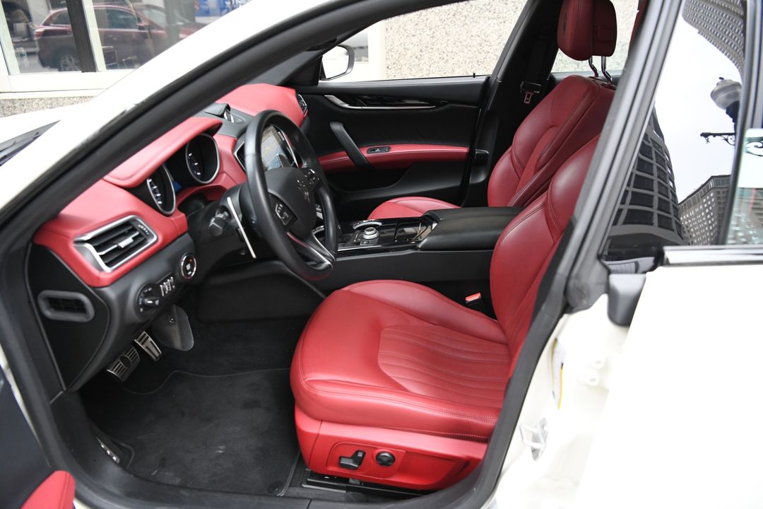 2020 Maserati Ghibli