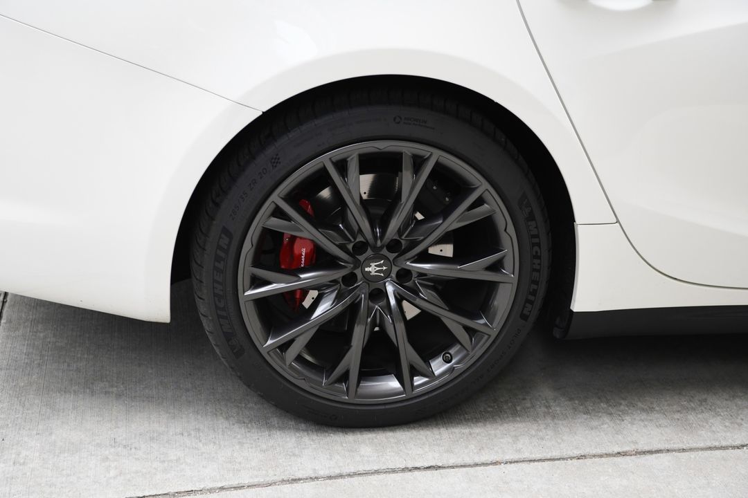 2020 Maserati Ghibli