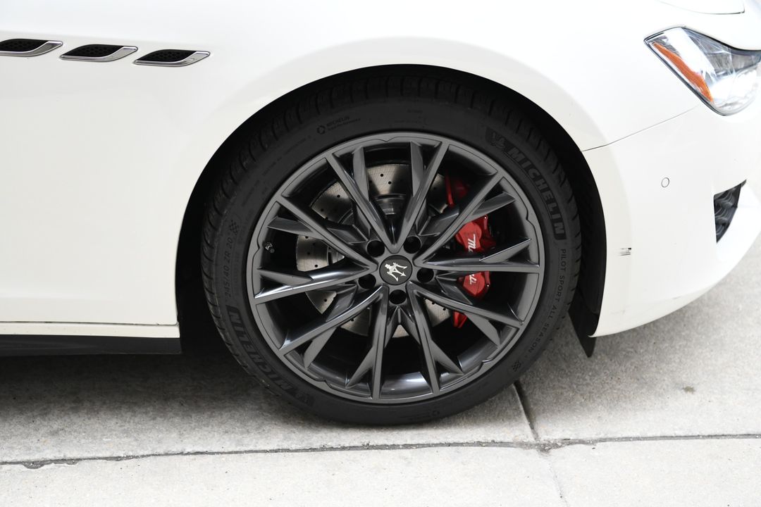 2020 Maserati Ghibli