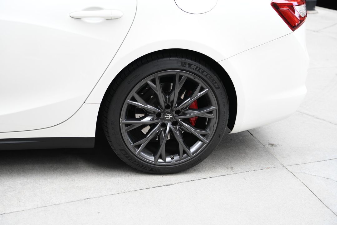 2020 Maserati Ghibli