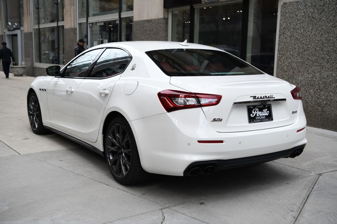 2020 Maserati Ghibli