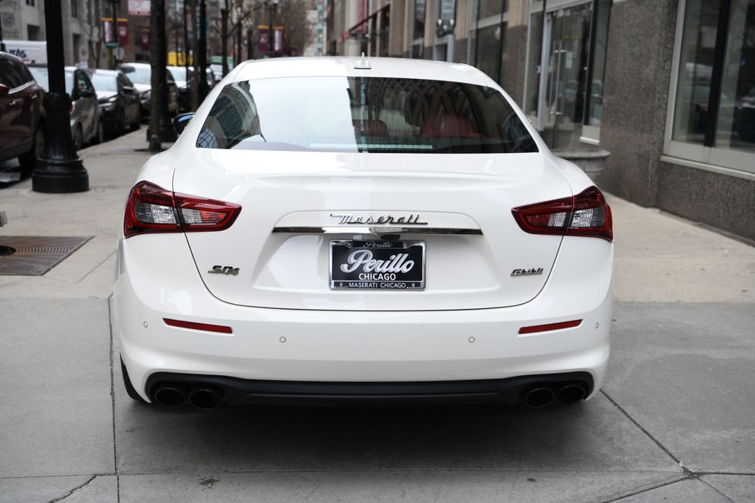 2020 Maserati Ghibli