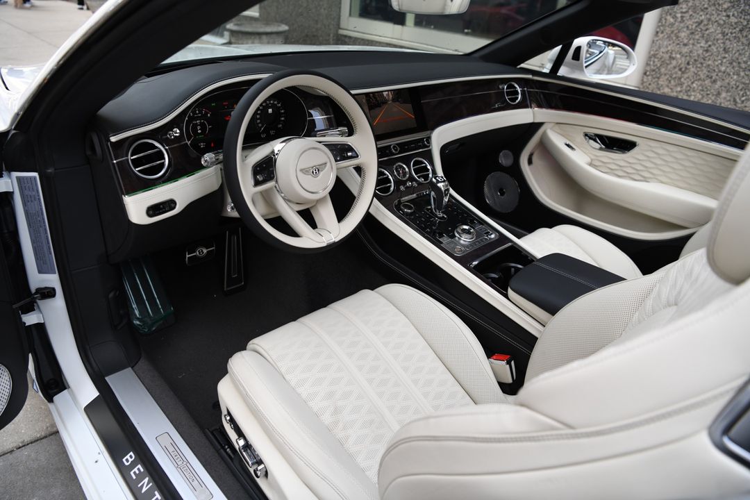 2025 Bentley Continental GTC Convertible