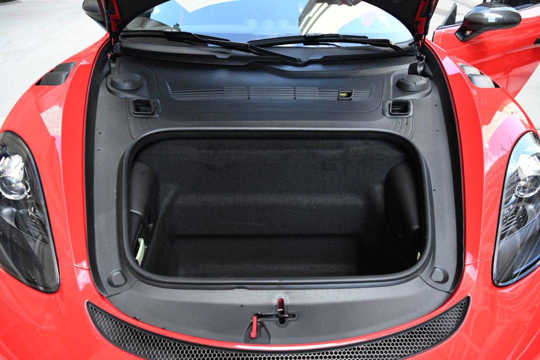2023 Porsche 718 Cayman