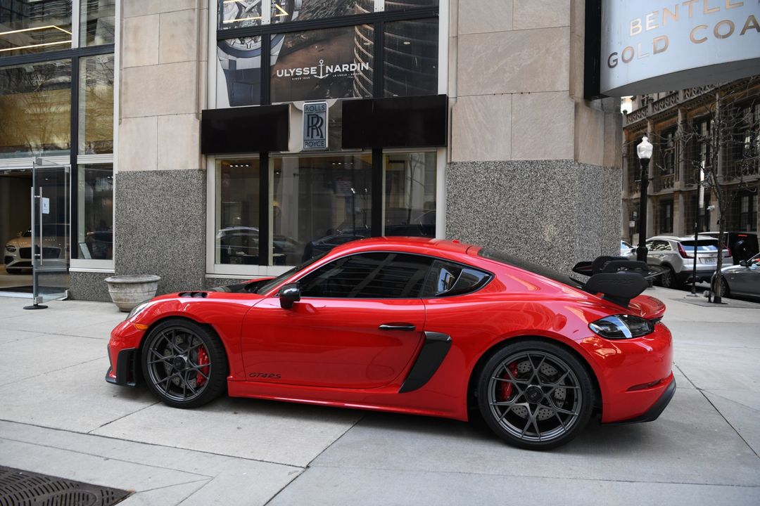 2023 Porsche 718 Cayman