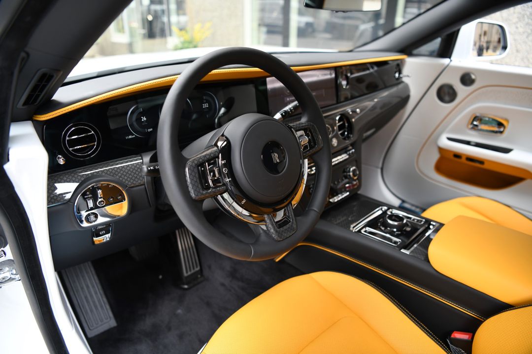 2025 Rolls-Royce Black Badge Spectre