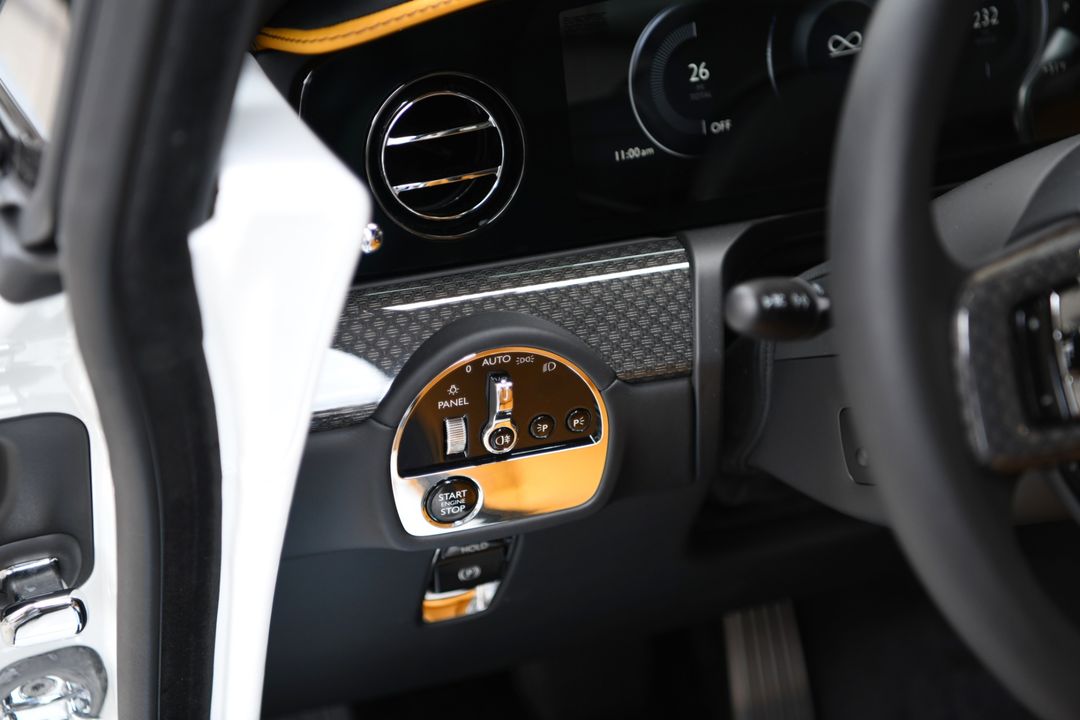2025 Rolls-Royce Black Badge Spectre