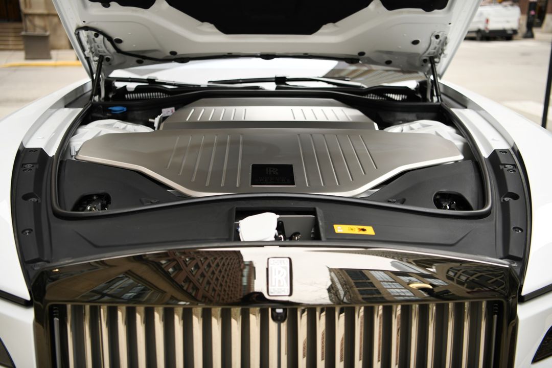 2025 Rolls-Royce Black Badge Spectre