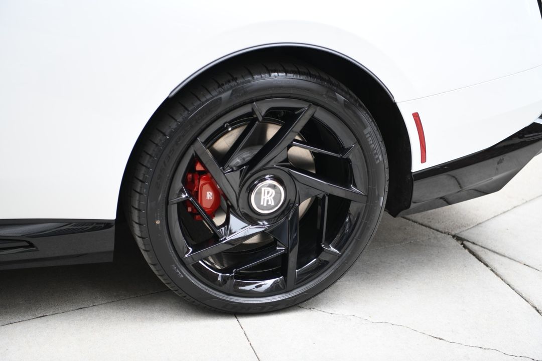 2025 Rolls-Royce Black Badge Spectre