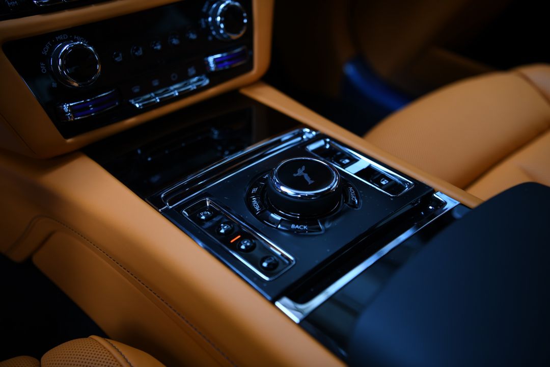 2025 Rolls-Royce Ghost