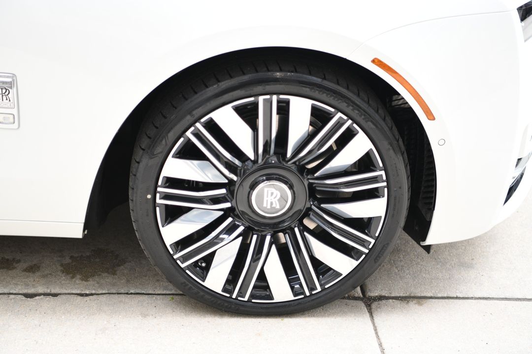 2025 Rolls-Royce Ghost