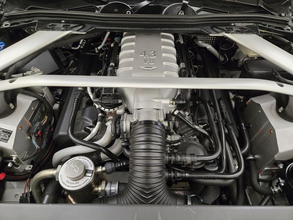 2008 Aston Martin V8 Vantage