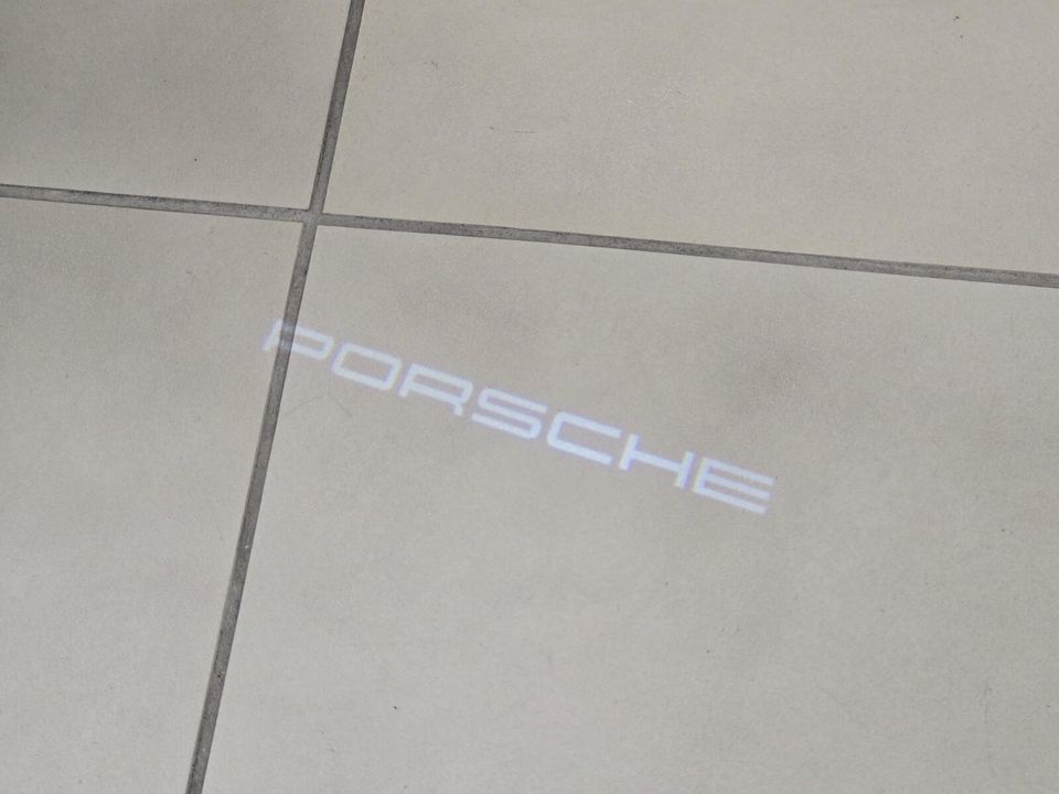 2023 Porsche 911