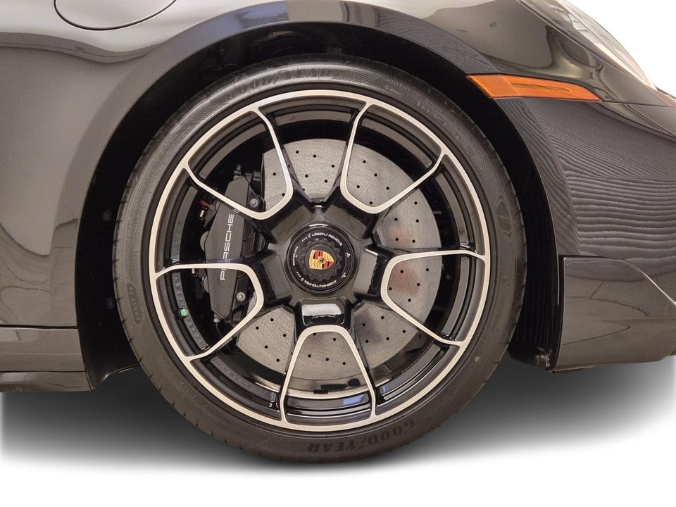 2023 Porsche 911