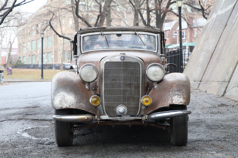 1937 Mercedes-Benz 230N
