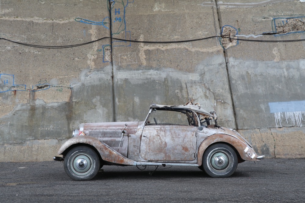 1937 Mercedes-Benz 230N