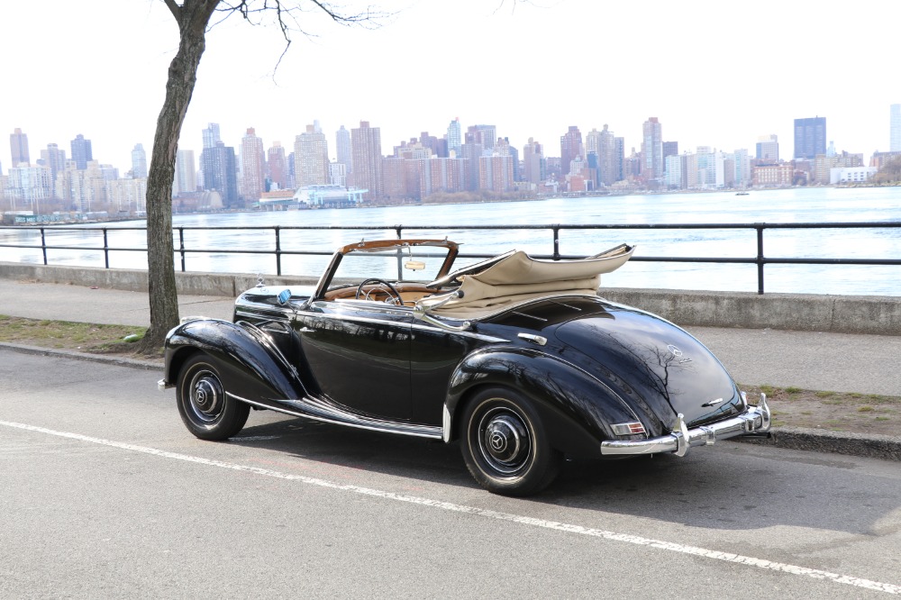 1951 Mercedes-Benz 220A