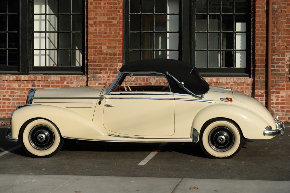 1952 Mercedes-Benz 220A