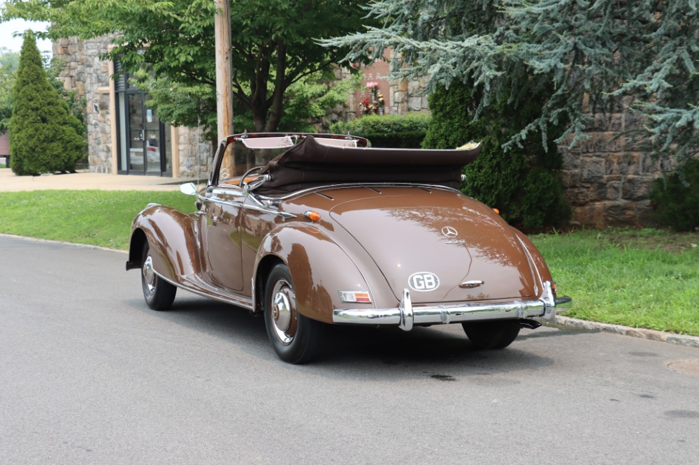 1954 Mercedes-Benz 220A