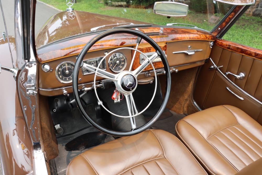 1954 Mercedes-Benz 220A