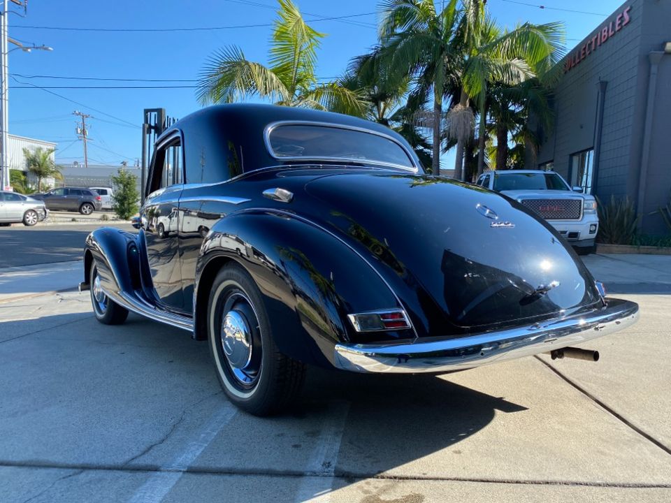 1955 Mercedes-Benz 220A