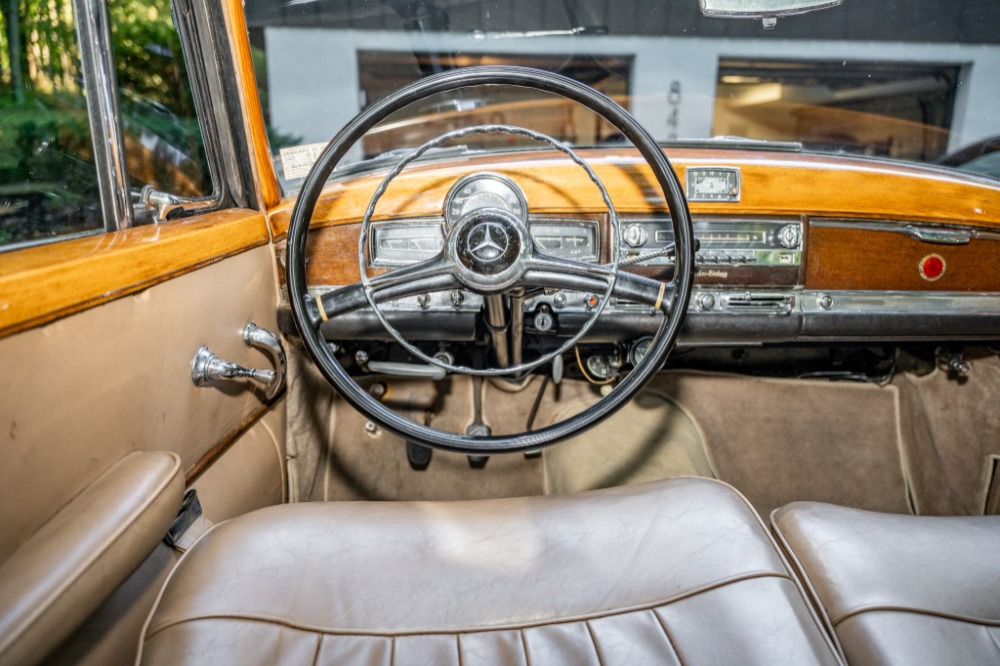 1953 Mercedes-Benz 300D