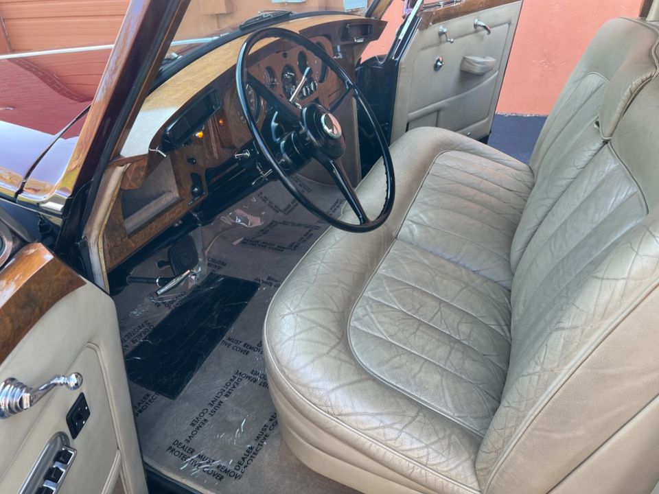 1965 Rolls-Royce Silver Cloud III