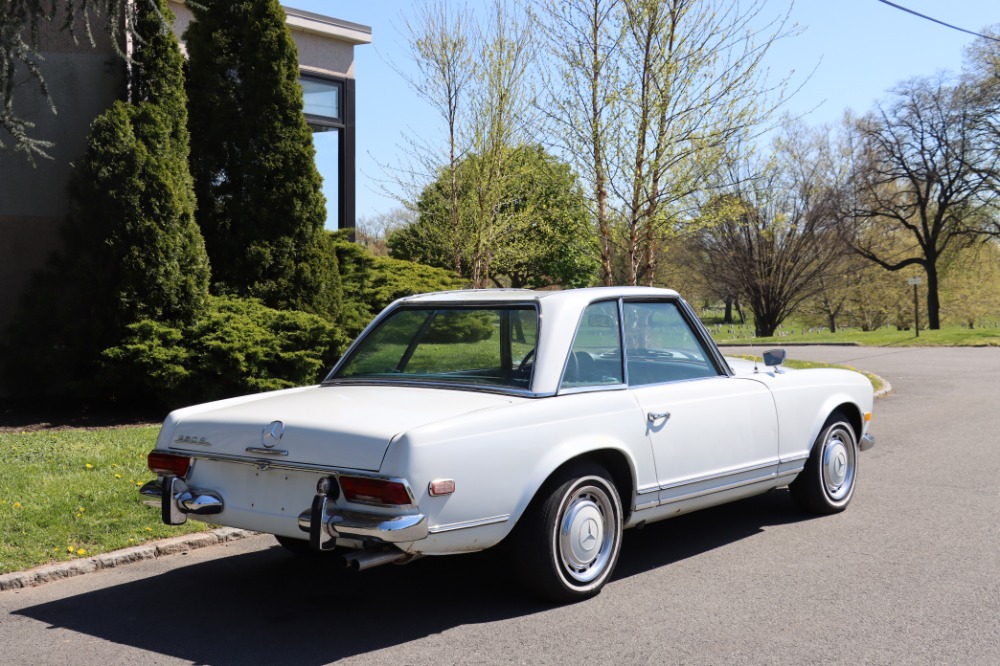 1969 Mercedes-Benz 280SL