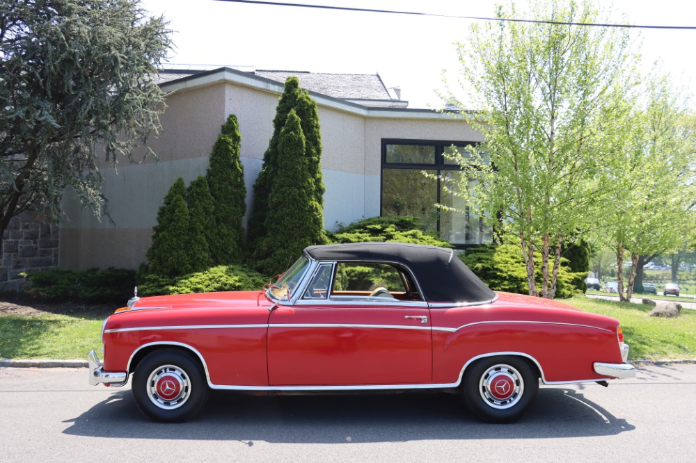 1959 Mercedes-Benz 220S