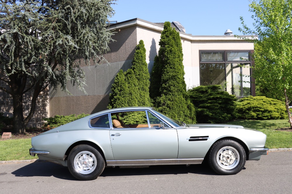 1971 Aston Martin DBS