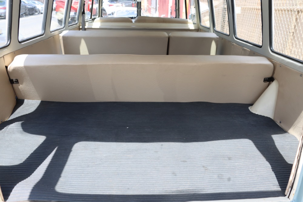 1974 Volkswagen Type 2 Bus